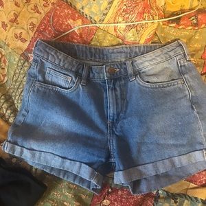 H&M Mom Jean Shorts - like new